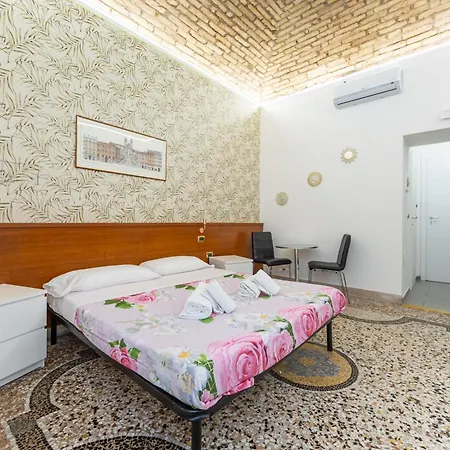 בית הארחה Termini Imperiale רומא